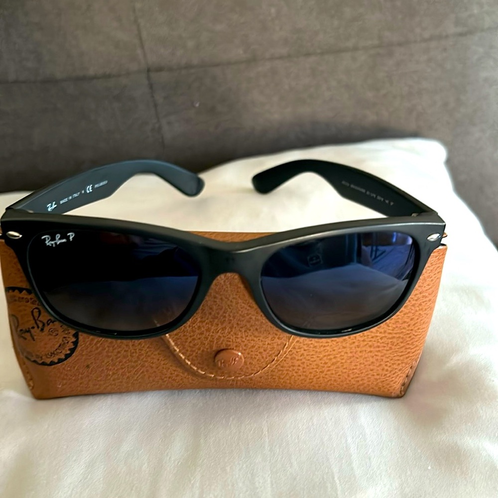 Ray-Ban New Wayfarer black polarized